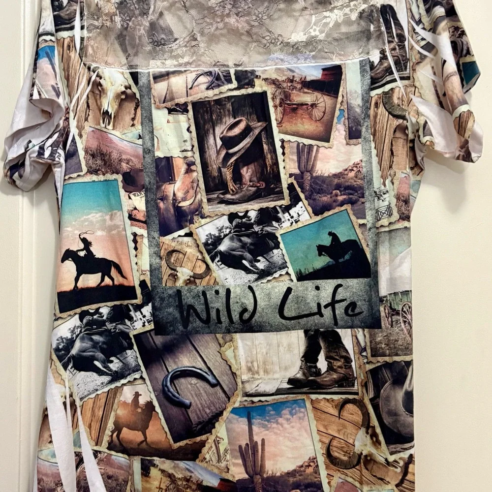 Wild Life Graphic Women's Top
